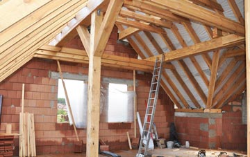 Lupset attic trusses